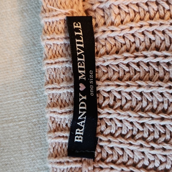 Brandy Melville Pink Knit Sweater - Picture 9 of 9